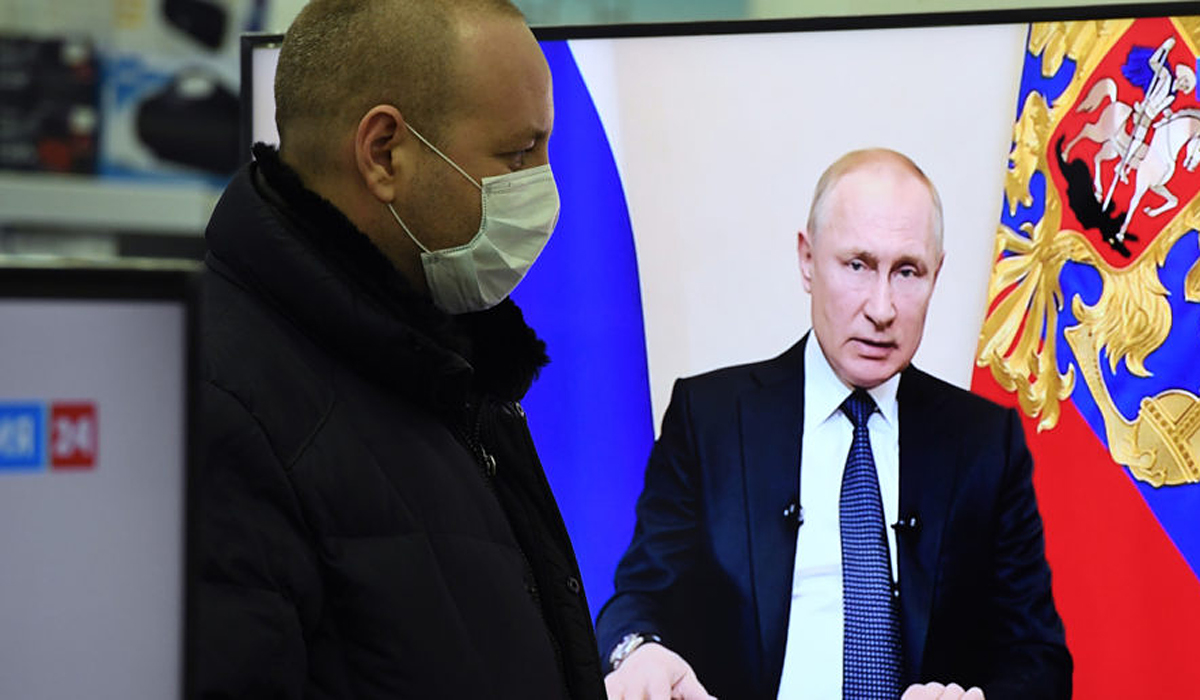 Муниципальный депутат сообщила о намерении родителей детей старше 16 лет подать коллективный иск к Путину