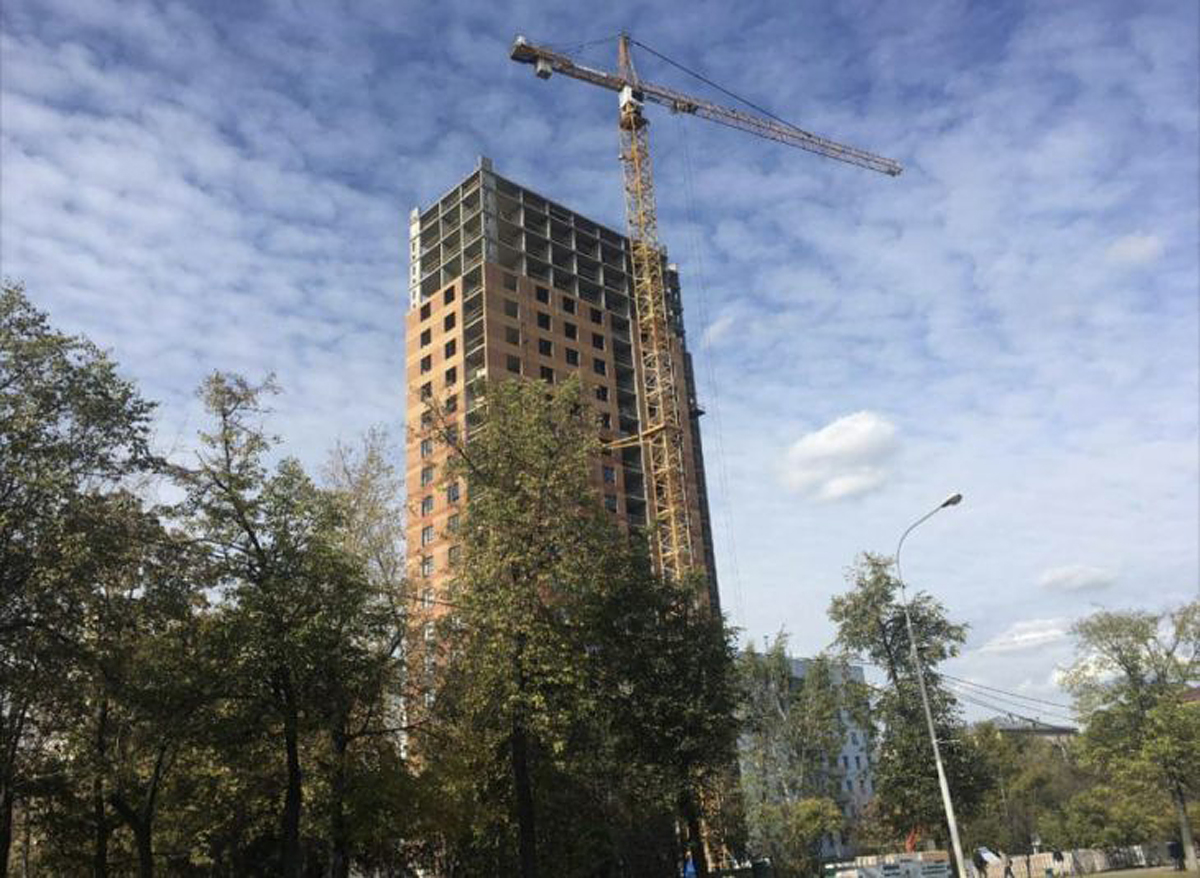 Москвичи собирают подписи против строительства небоскребов в Черемушках