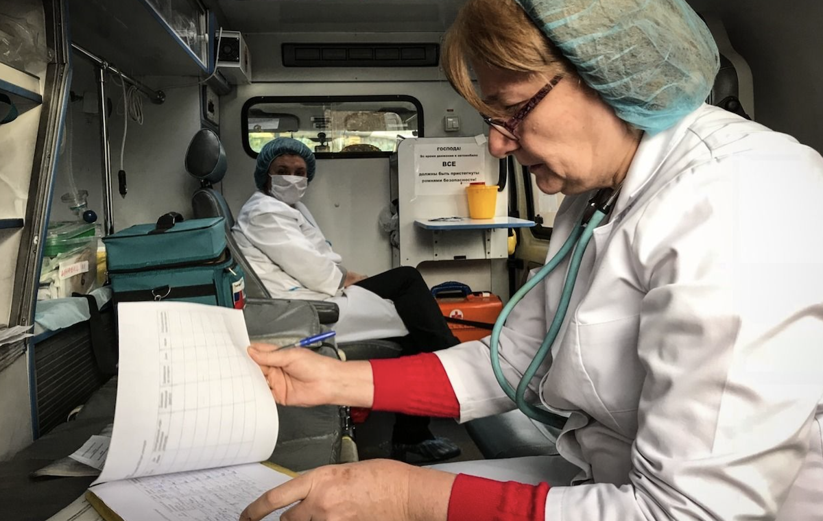 В Москве открыли дополнительные мобильные пункты прививок от гриппа