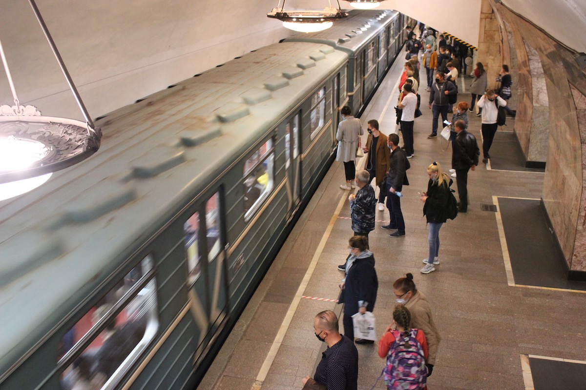 При блокировке социальных карт в Москве оплачивать проезд будет сам сотрудник или его работодатель