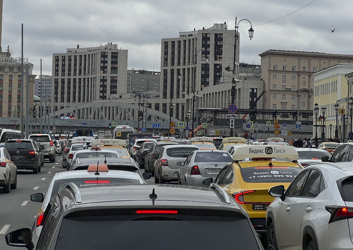 Россия может существенно отстать от развитых стран по уровню обеспеченности автомобилями населения