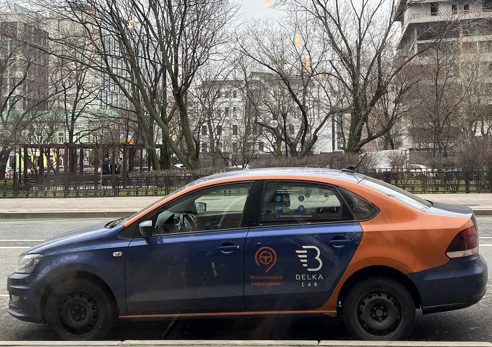 Тысячи россиян обратились в Роспотребнадзор по поводу качества услуг такси и каршеринга