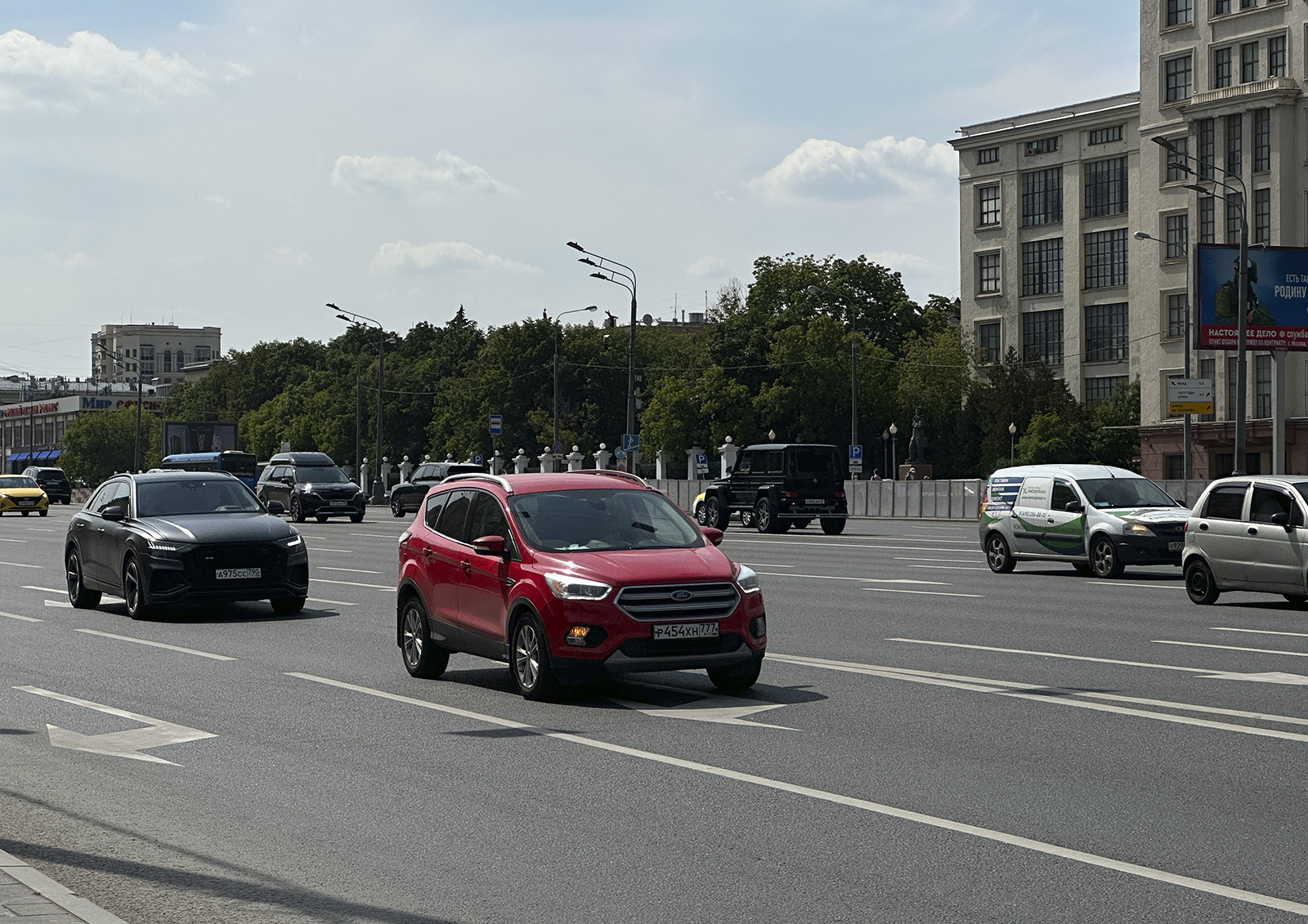 Будущее гибридных автомобилей в России: что изменится